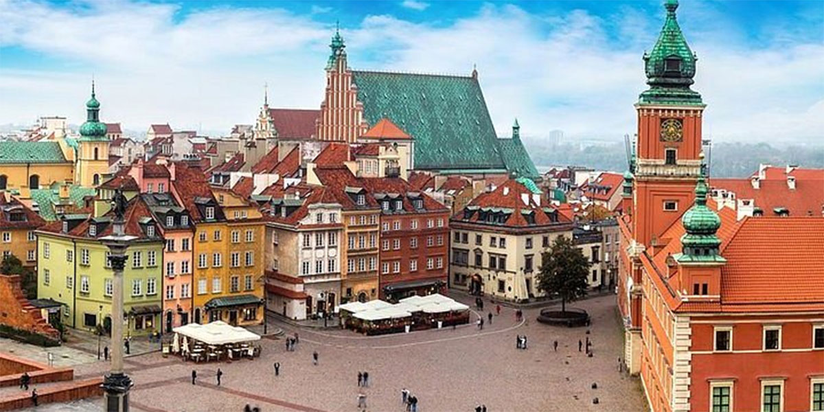New Order: Debating Democratic Restoration in Poland